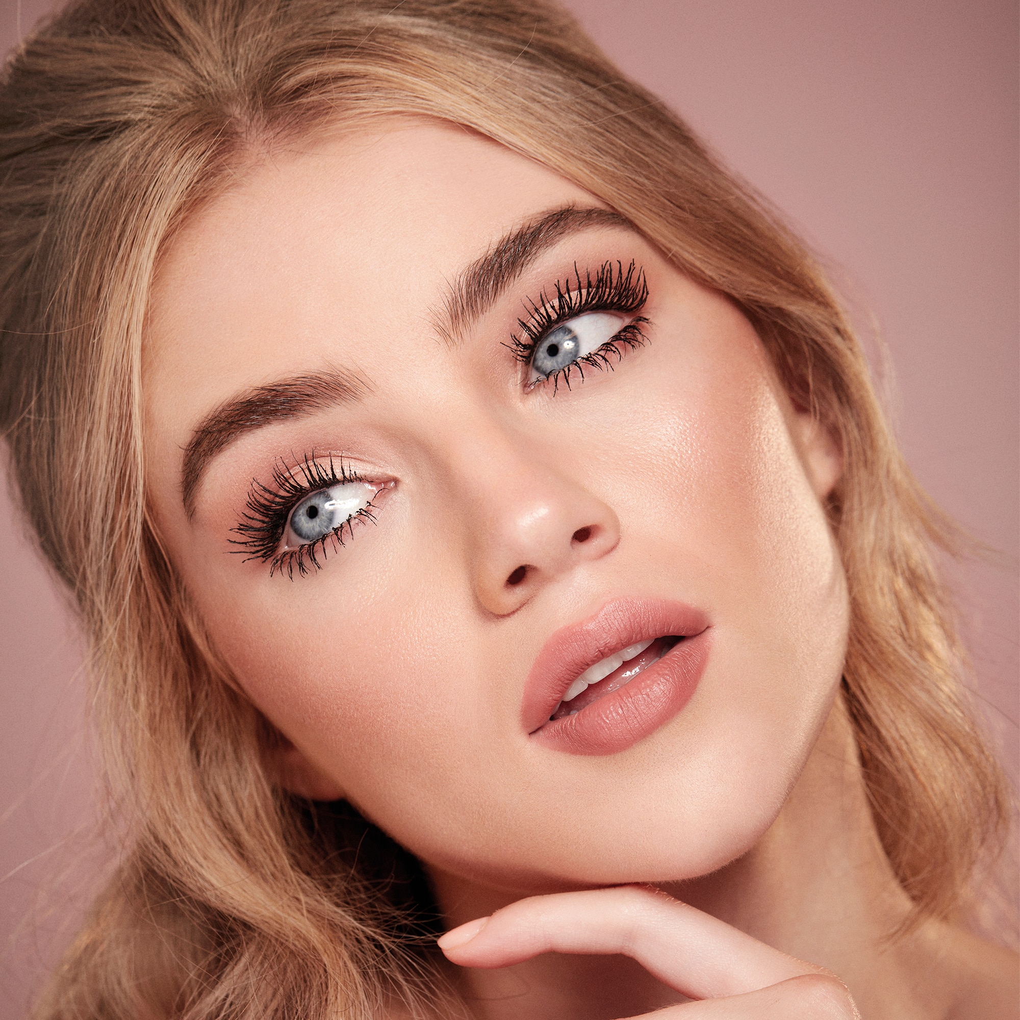 PILLOW TALK PUSH UP LASHES (MÁSCARA PARA PESTAÑAS)
